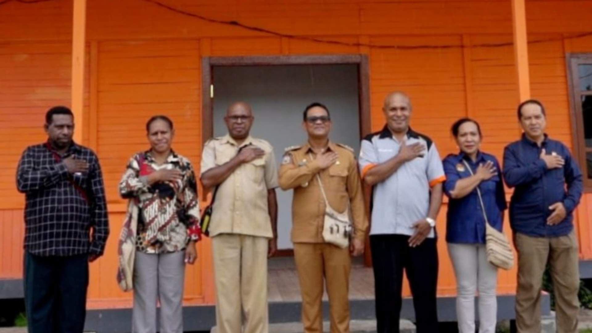 pj-bupati-mappi-tinjau-kesiapan-gedung-kpud-usai-direnovasi