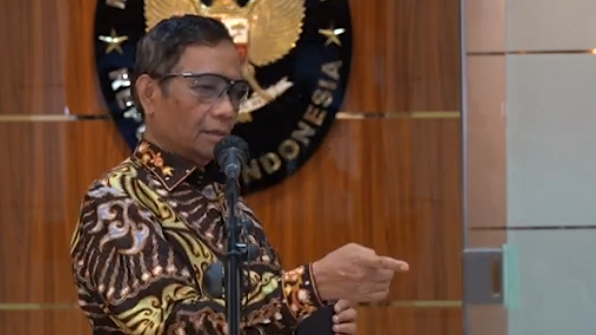 kepemimpinan-provinsi-papua-kosong-apa-langkah-pemerintah