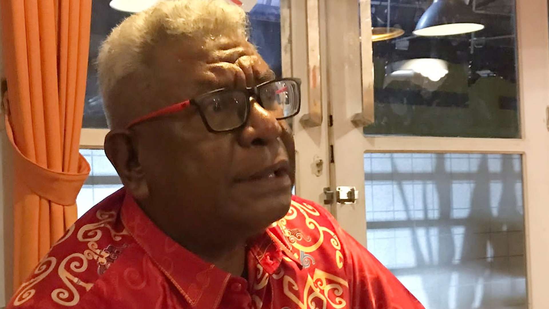 ini-tanggapan-plt-bupati-mimika-usai-ditetapkan-tersangka-oleh-kejati-papua