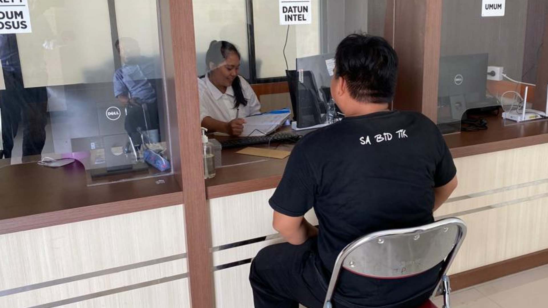 polisi-serahkan-berkas-perkara-tersangka-kasus-sabu-ke-kejari