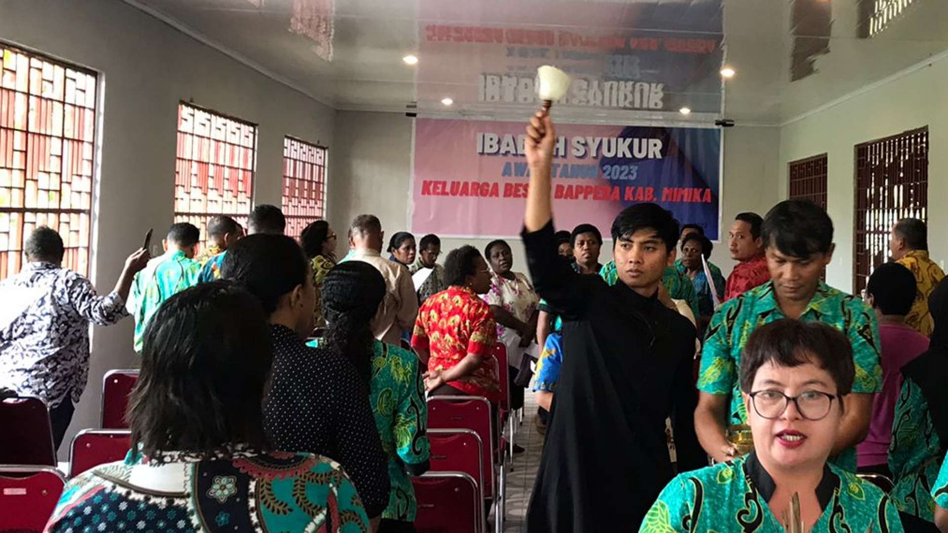bappeda-mimika-ibadah-syukur-awal-tahun-pemberkatan-gedung