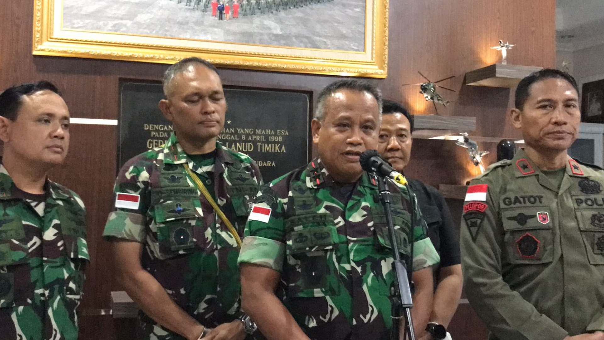 penyelamatan-pilot-susi-air-masih-pakai-pendekatan-lunak