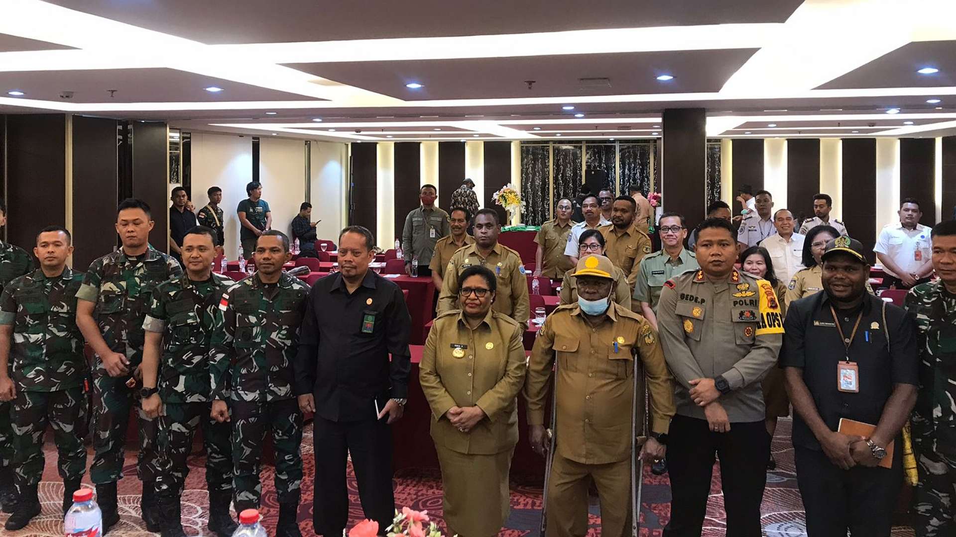 bupati-plt-bupati-tersandung-kasus-hukum-ribka-haluk-minta-sekda-kendalikan-situasi