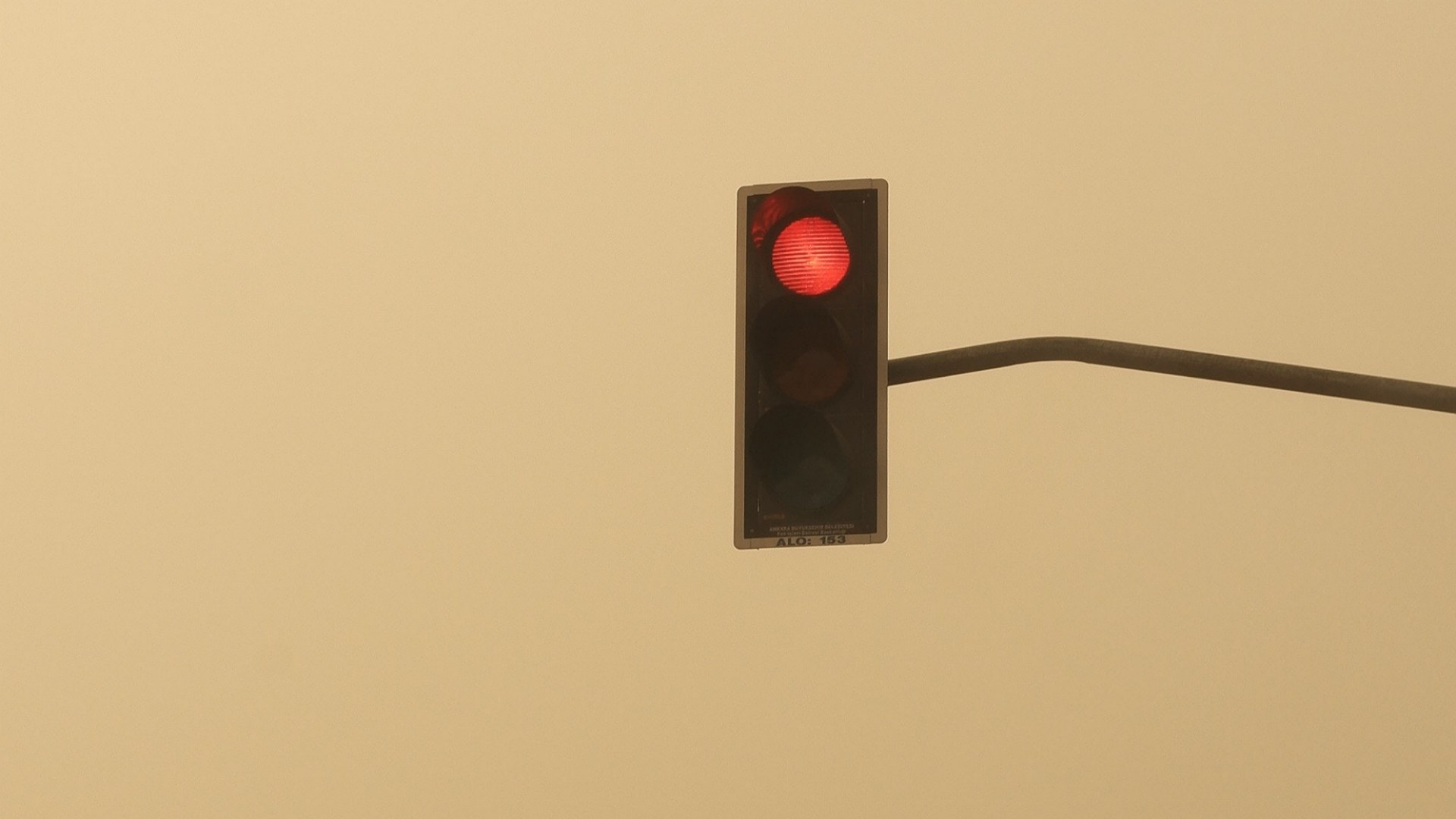 Traffic light. Foto: Beyzaa Yurtkuran - pexels.com