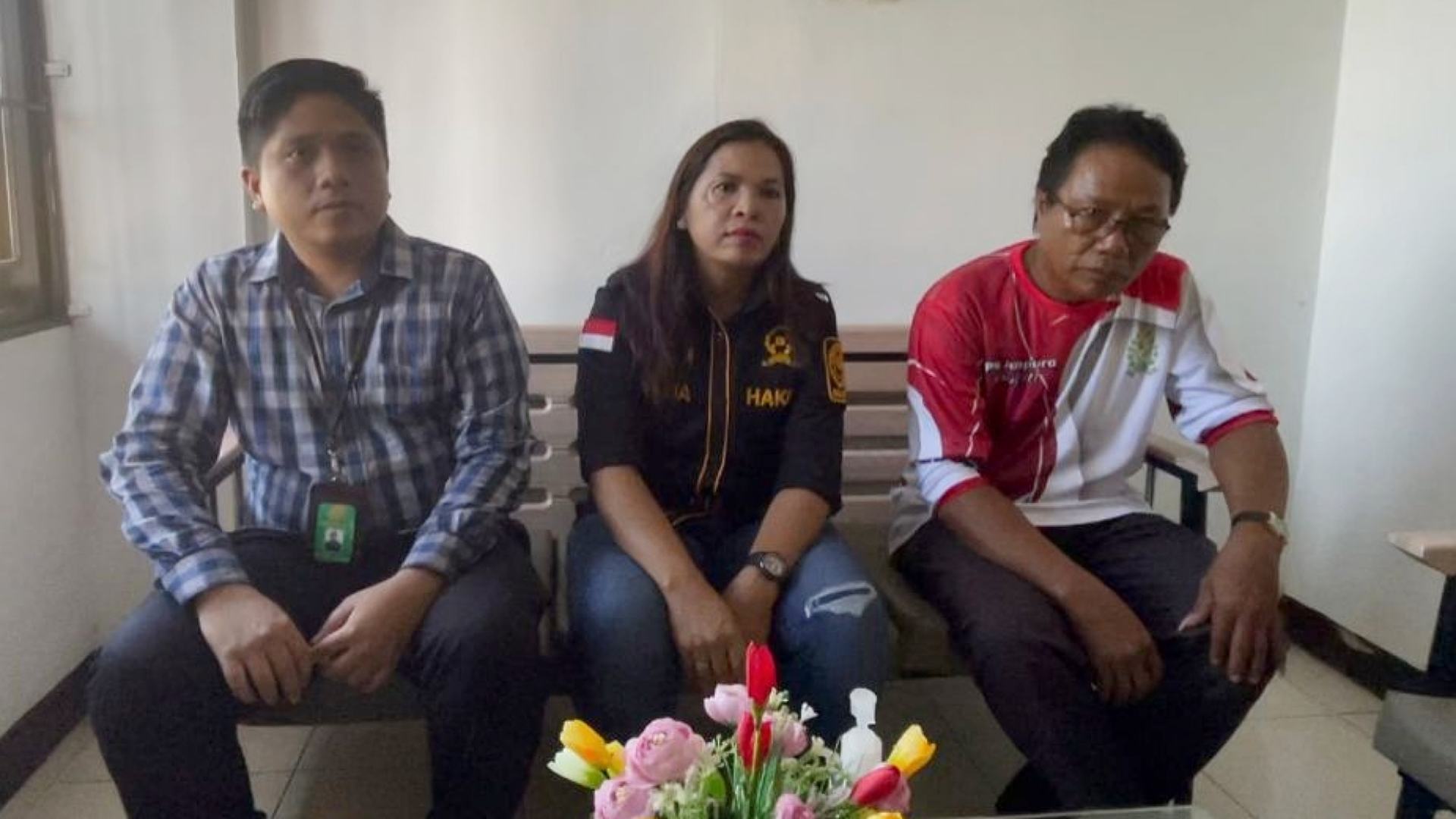 Kepala PN  Merauke Dinar Pakpahan didampingi Humas PN Merauke M Irsyad Hasyim. Foto : Ami/ Papua60detik