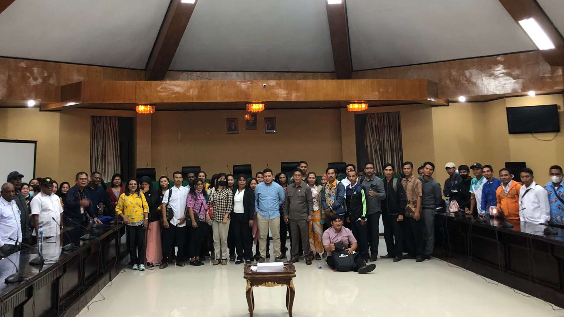sk-peralihan-belum-keluar-gaji-tak-dibayar-guru-pppk-mengadu-ke-dprd-mimika