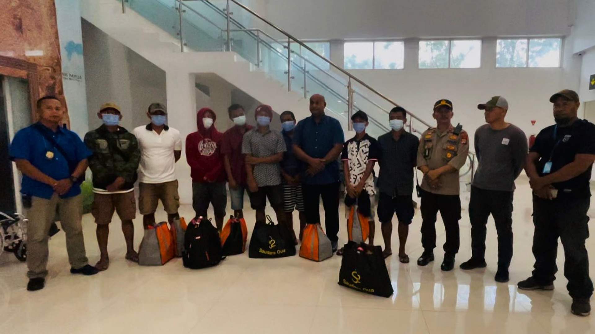 usai-jalani-hukuman-di-png-8-nelayan-dipulangkan-ke-merauke