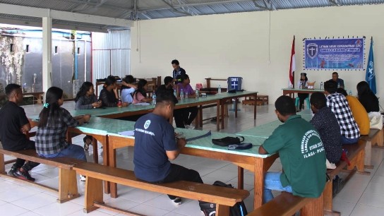 22-anggota-gmki-timika-ikut-latihan-dasar-kepemimpinan