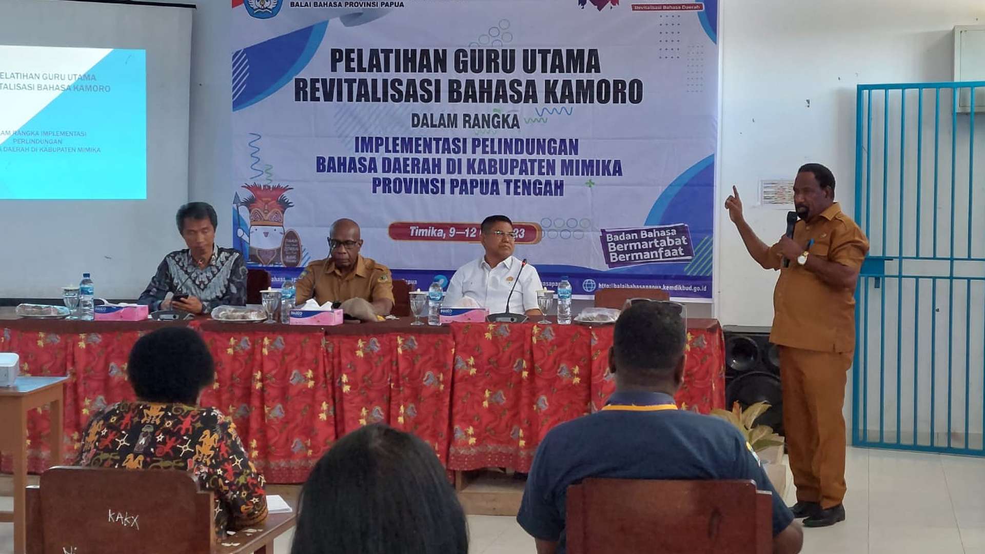 30-guru-mimika-dilatih-merevitalisasi-bahasa-kamoro
