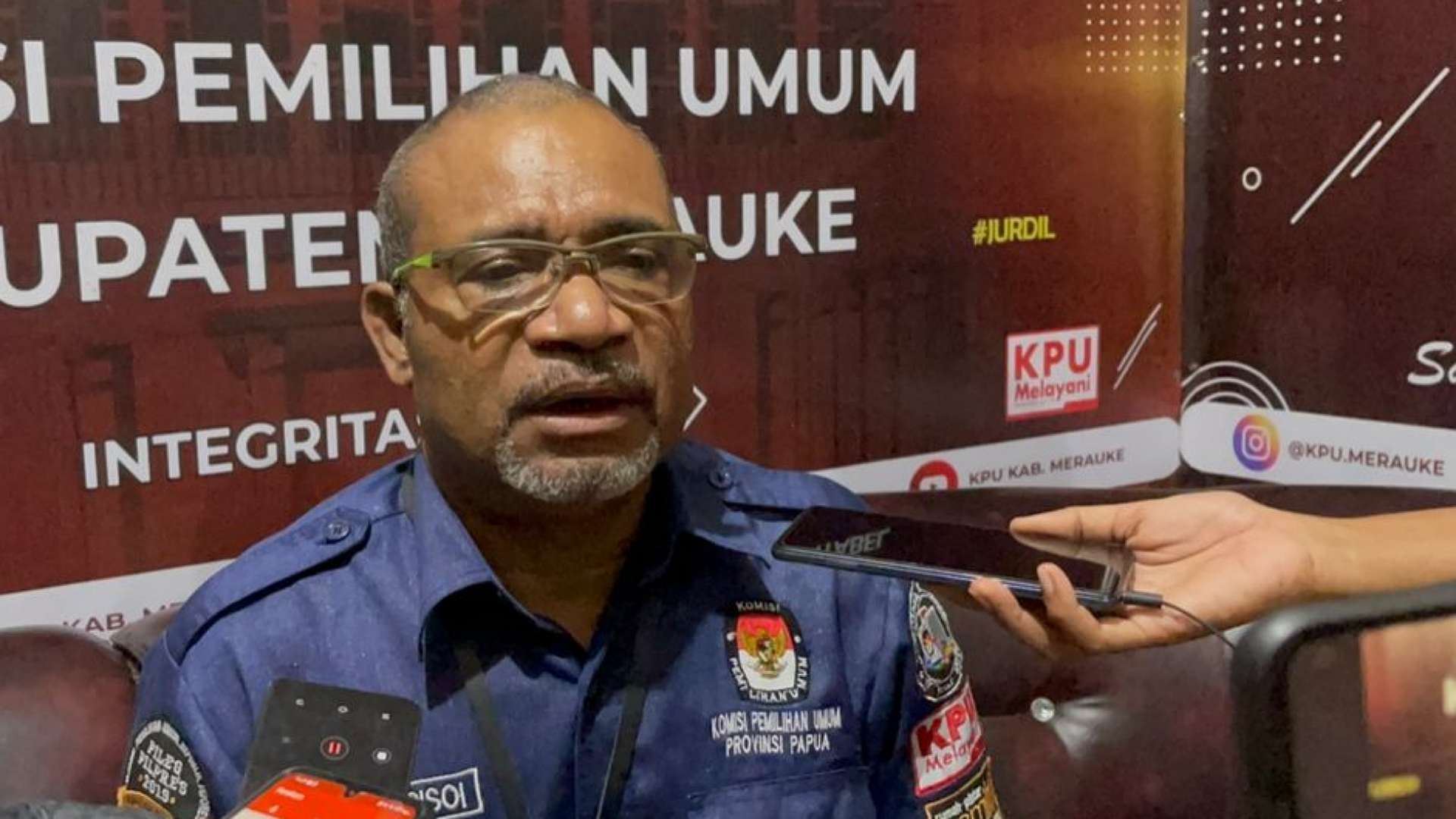 17-bacalon-dpd-ri-mendaftar-di-papua-selatan