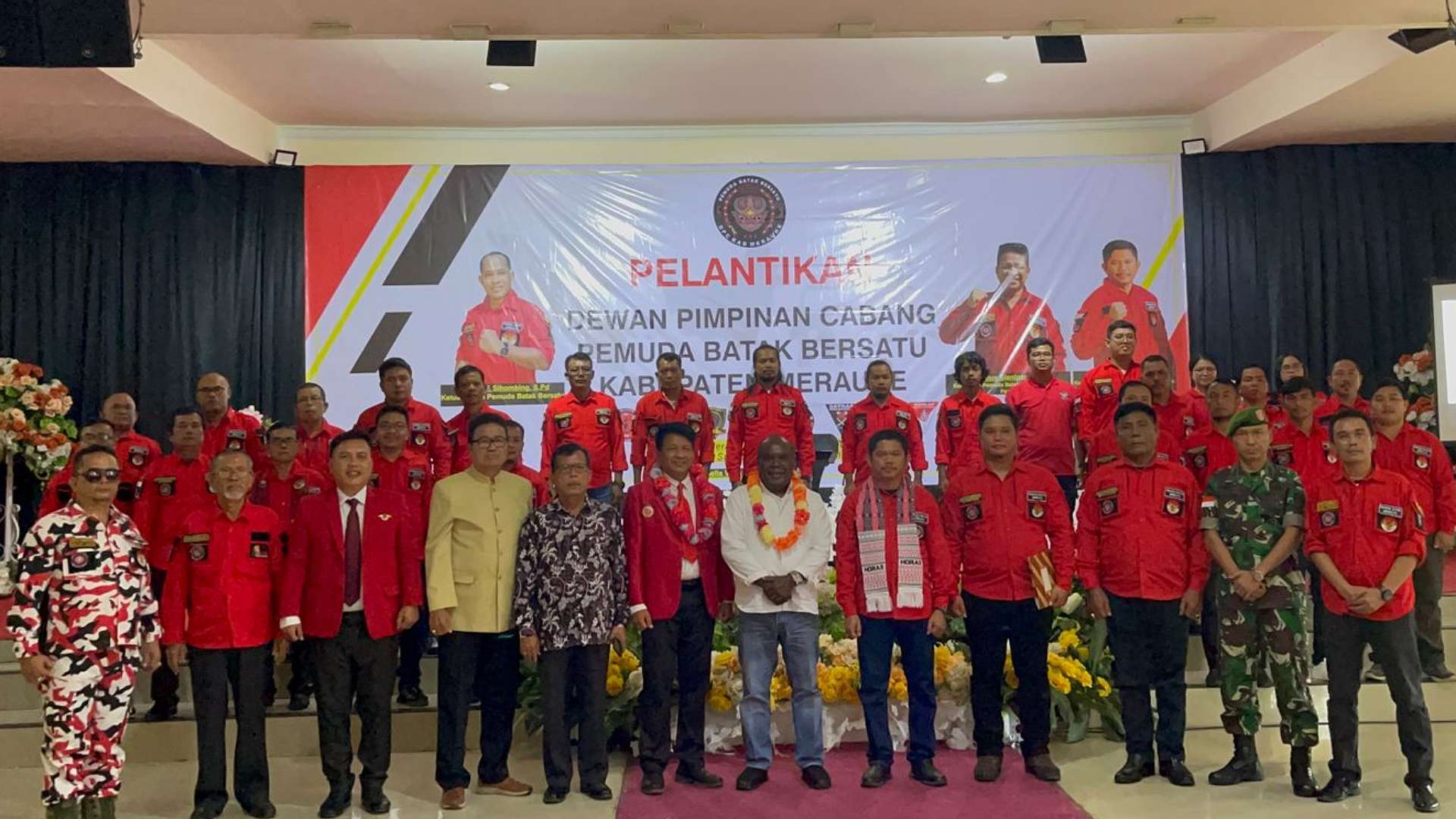 Pelantikan DPC Pemuda Batak Bersatu Merauke di gedung Belavista Merauke Papua Selatan, Sabtu (3/6/2023). Foto: Ami/ Papua60detik