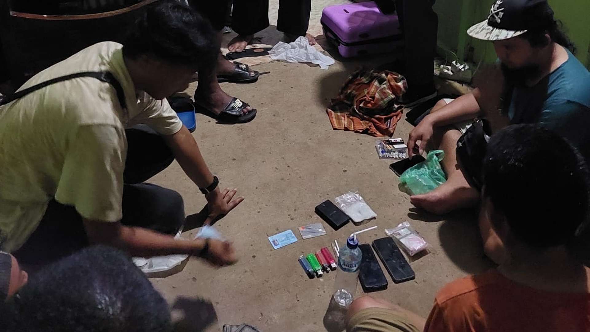 dua-pelaku-peredaran-narkotika-ditangkap-polisi-di-timika