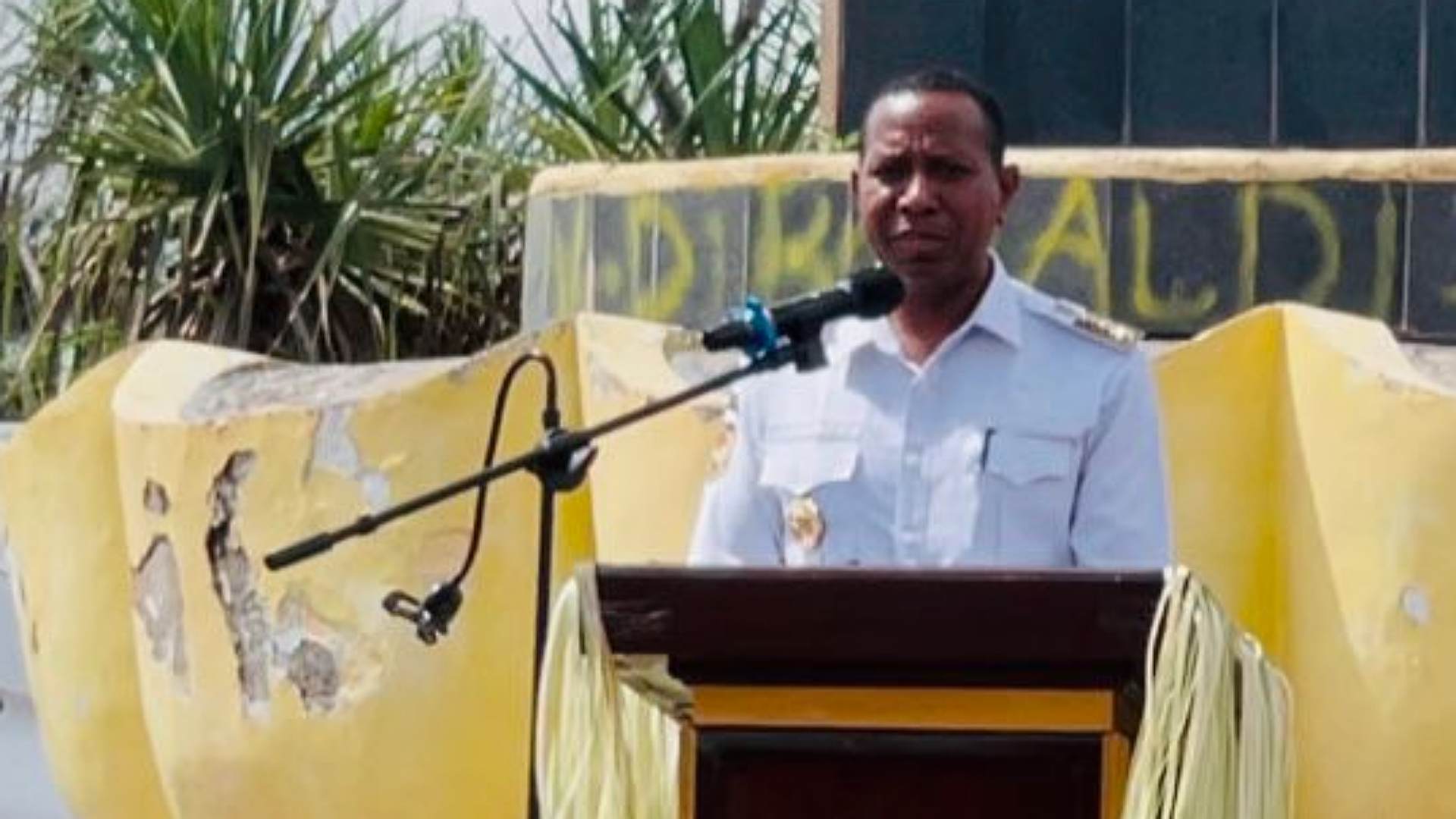 Pj Gubernur Papua Selatan, Apolo Safanpo. Foto :Ami/ Papua60detik