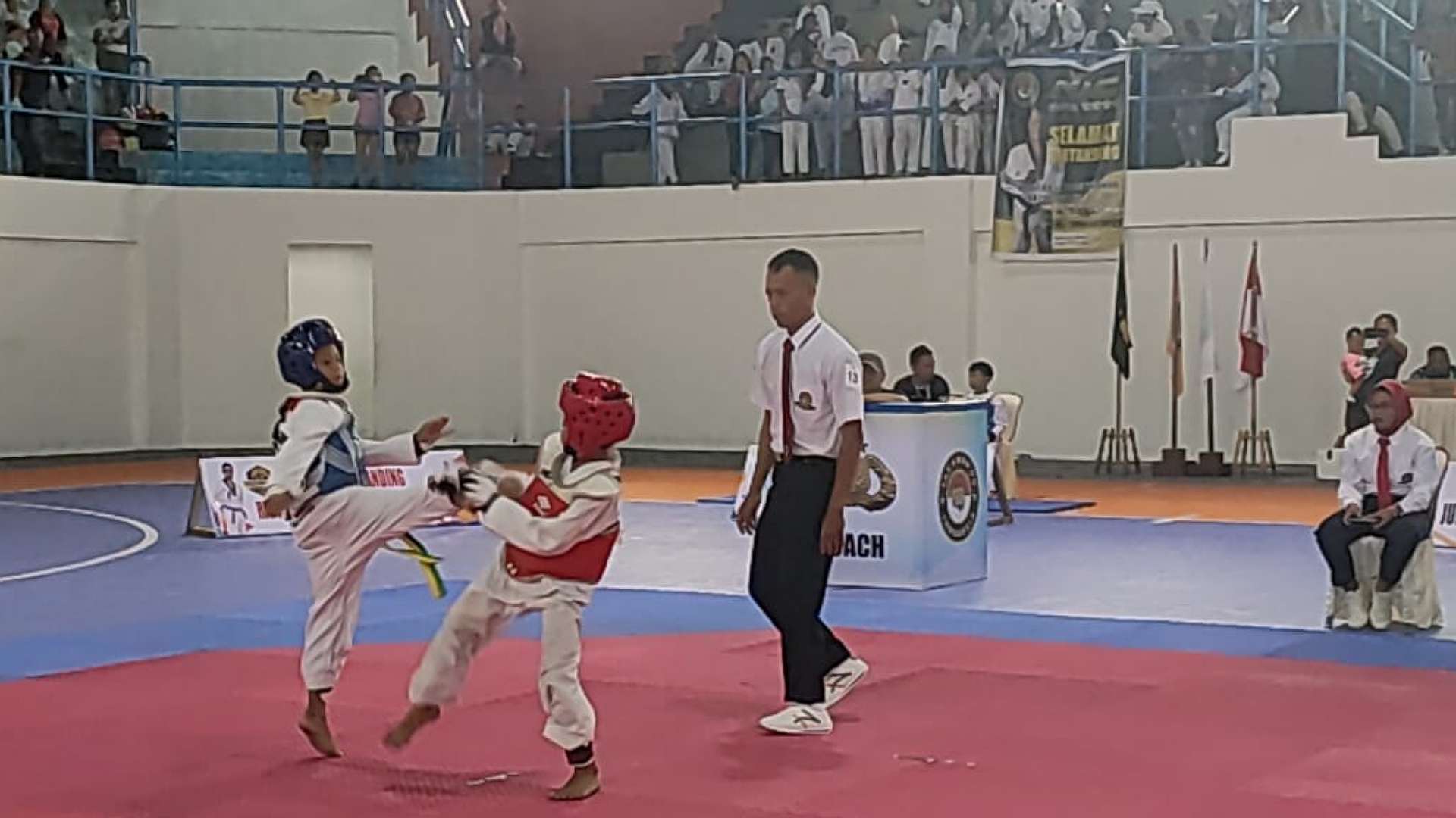 turnamen-taekwondo-kapolres-mimika-semarakkan-hut-bhayangkara-ke-77