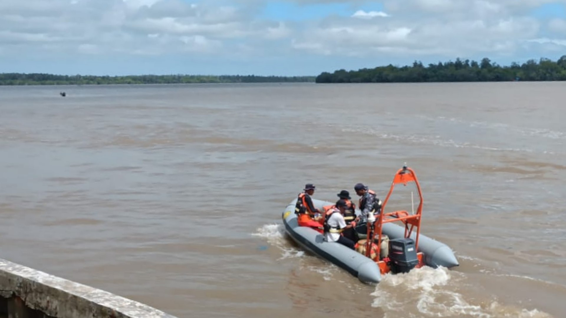 berangkat-dari-timika-speed-boat-tujuan-asmat-hilang-kontak