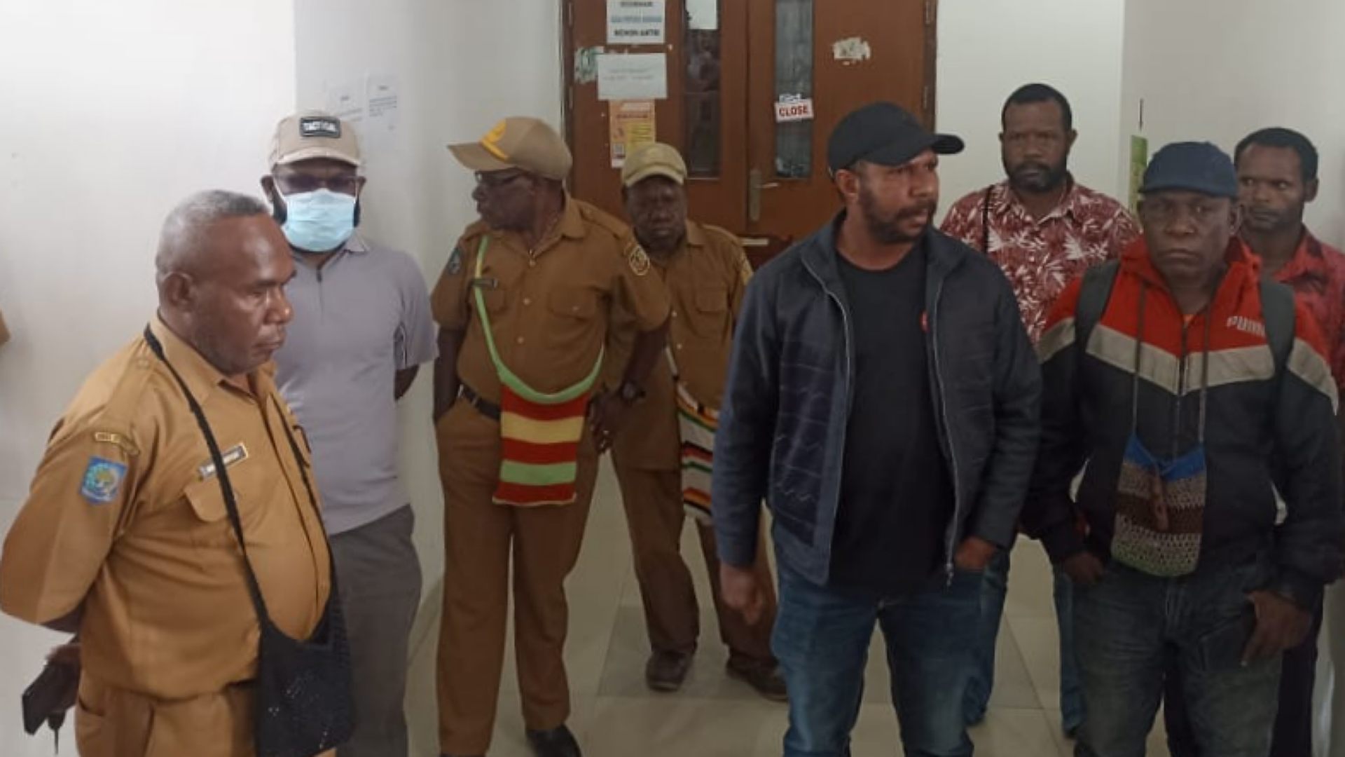 sekretaris-dinkes-lanjutkan-gembok-pintu-kantor-minta-pj-sekda-mediasi
