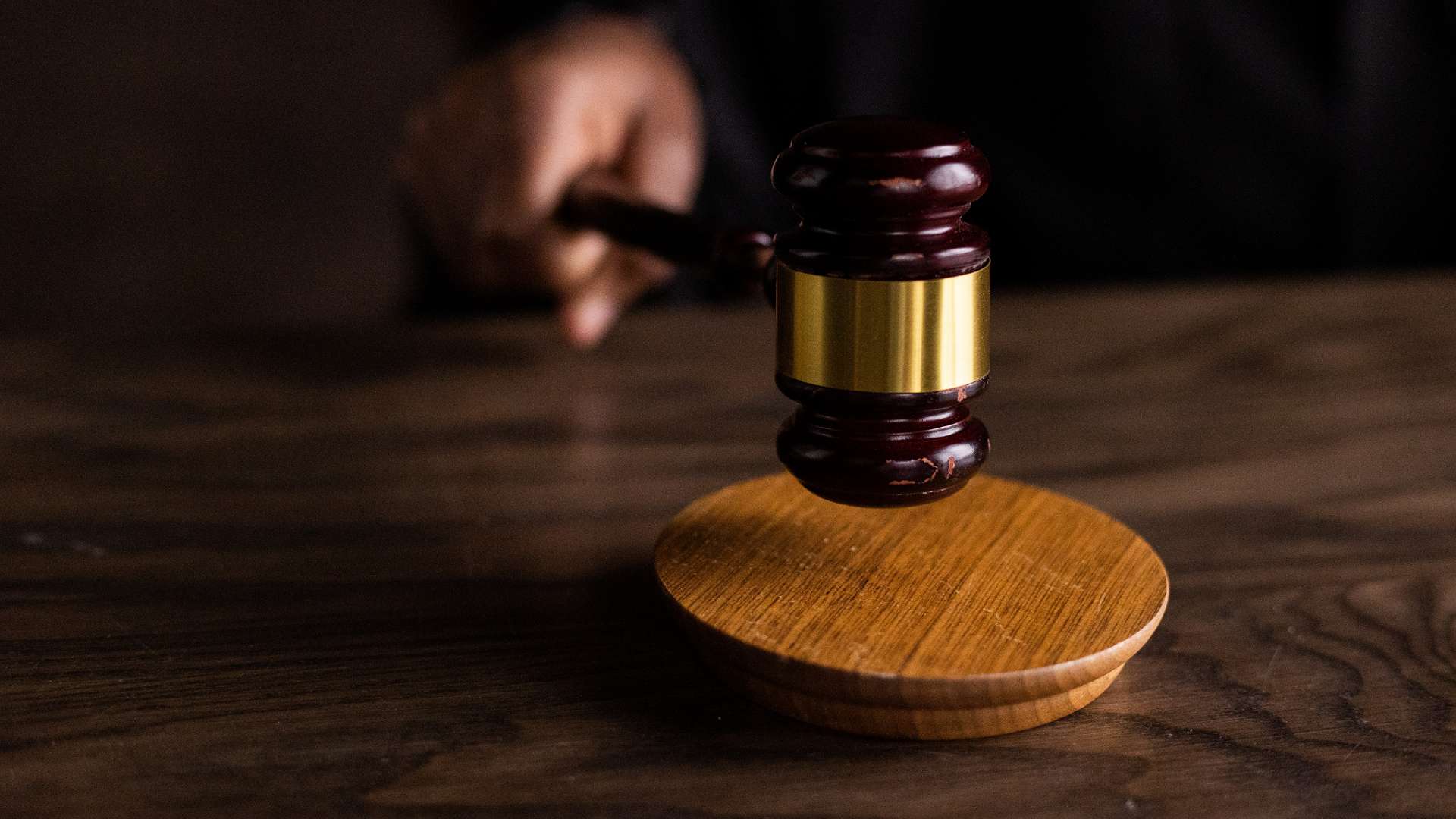 terlibat-penyerangan-pos-tni-maybrat-titus-sewa-divonis-18-tahun-penjara