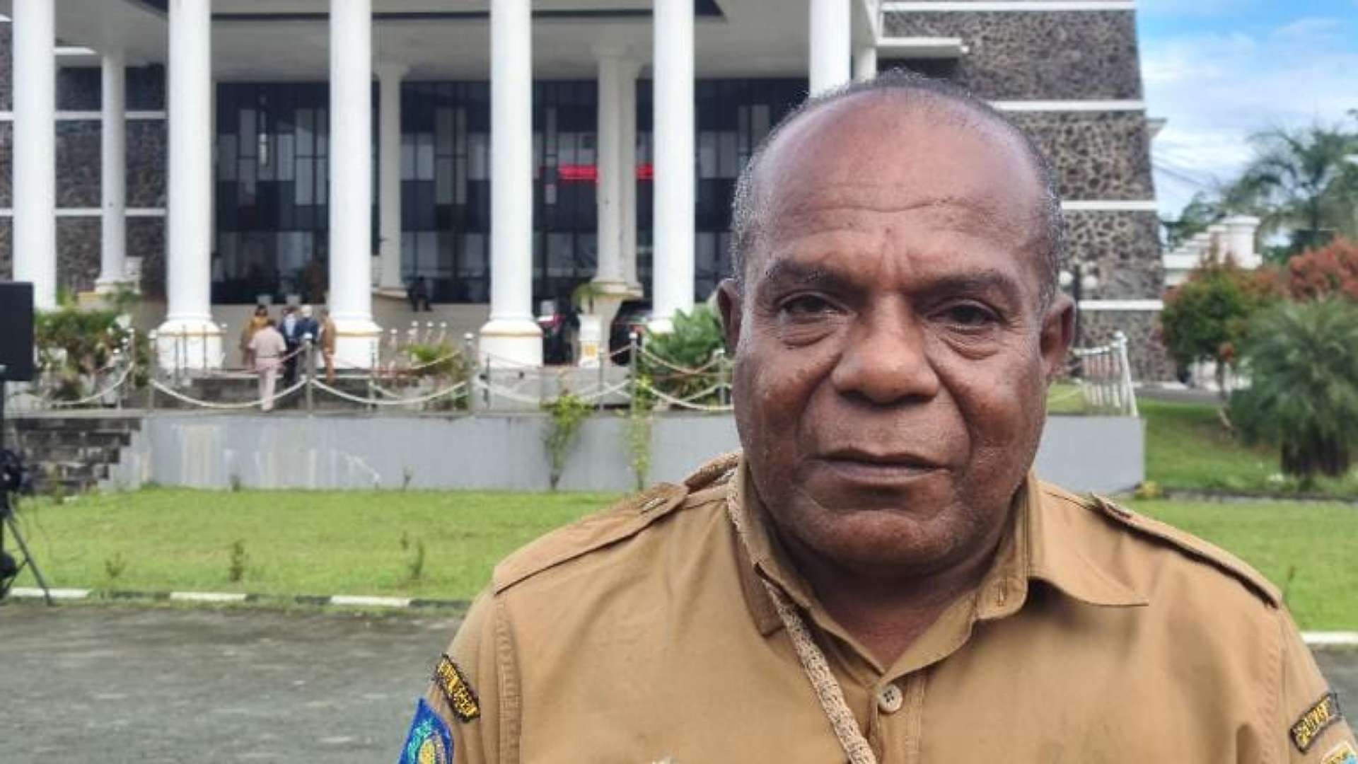 banyak-warga-buang-sampah-di-trotoar-dlh-sebut-masalahnya-tps