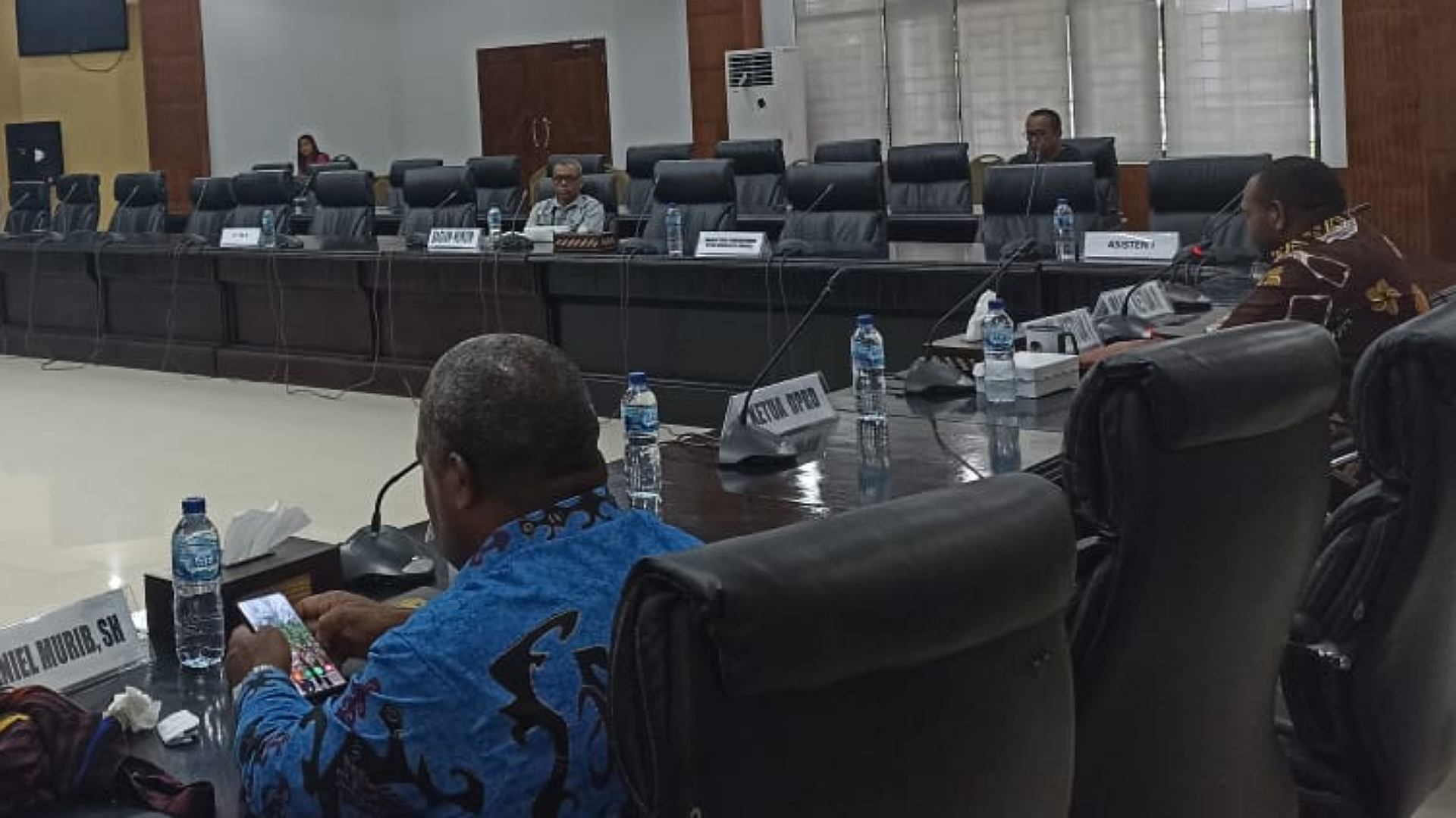 dprd-undang-rdp-pejabat-pemkab-tak-datang