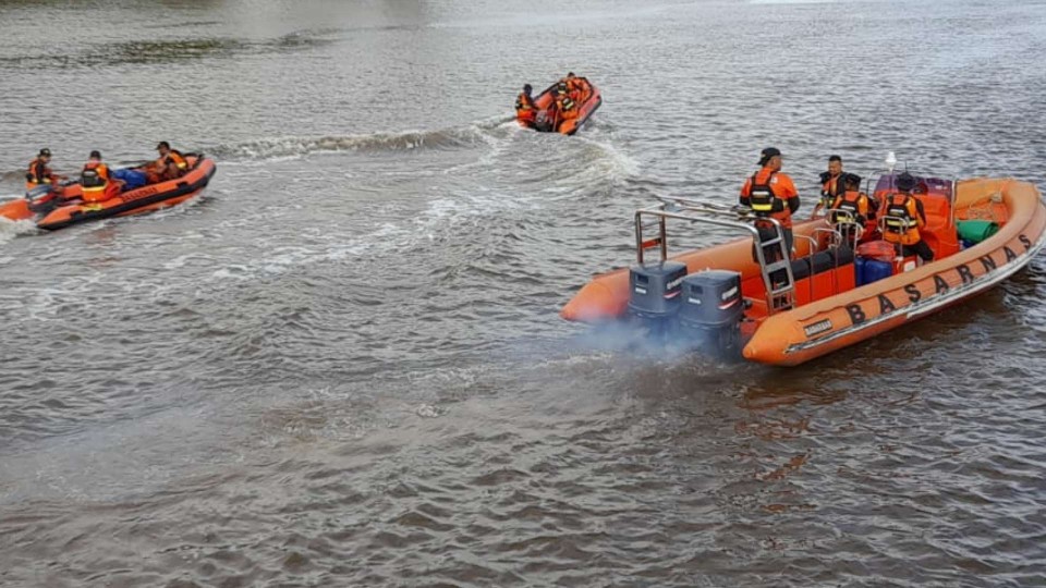 speedboat-berpenumpang-tiga-orang-hilang-di-rute-pomako-sumapro