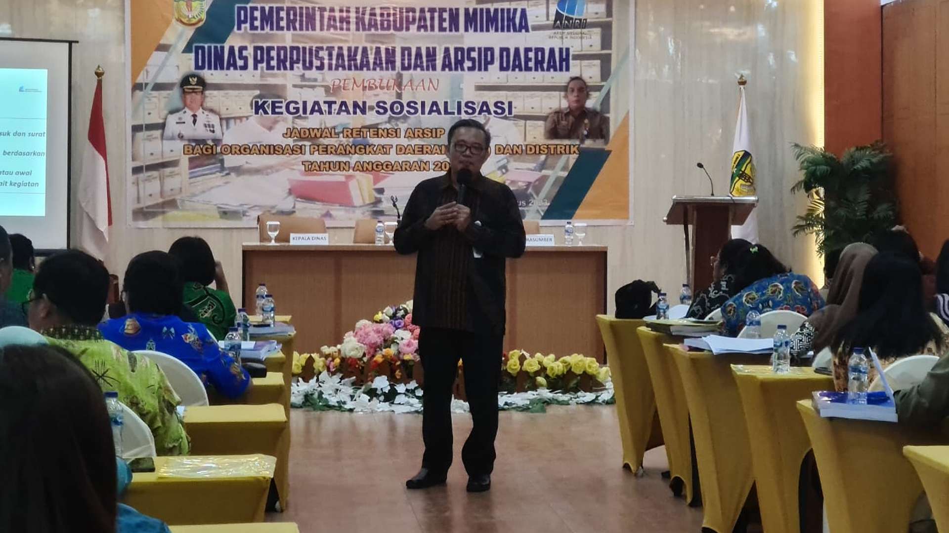 pemkab-mimika-sosialisasi-retensi-arsip-kadis-perpustakaan-keluhkan-gedung-tak-layak