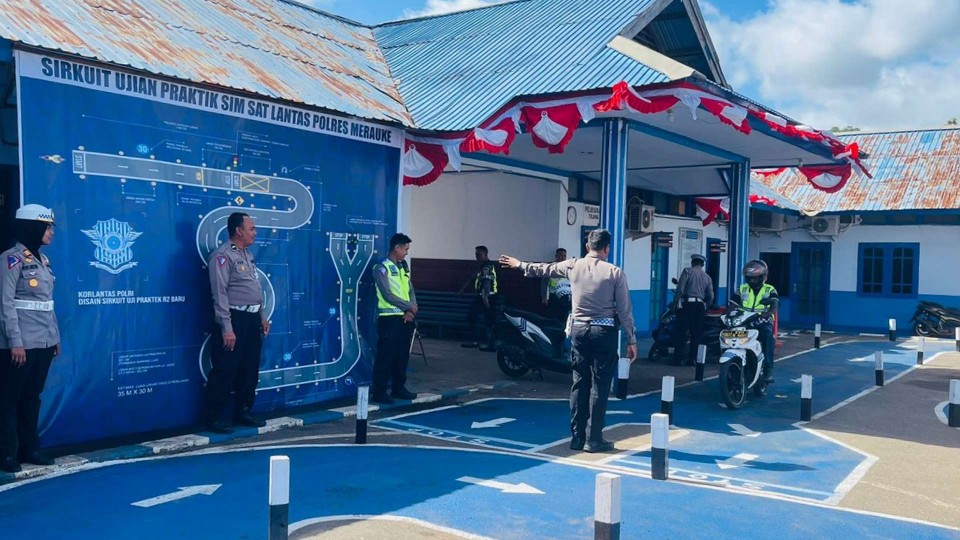 satlantas-merauke-mulai-terapkan-trek-baru-uji-praktik-sim-c