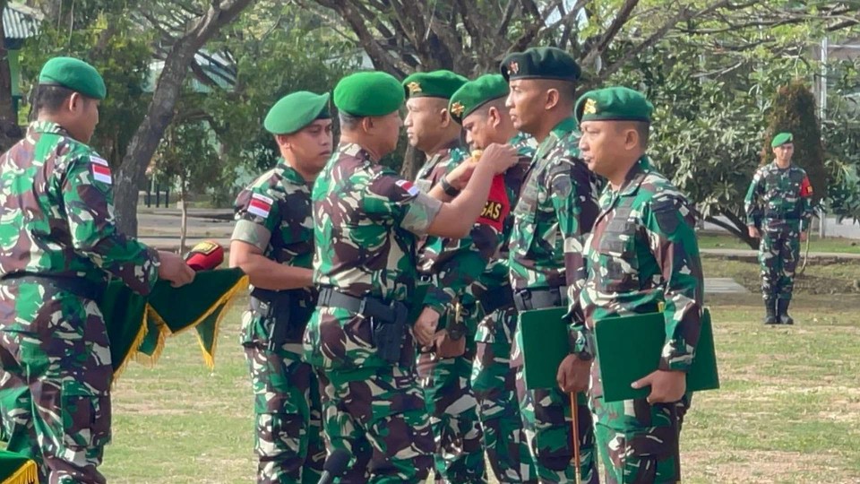 danrem-174atw-serah-terima-900-pasukan-satgas-pamtas-ri-png