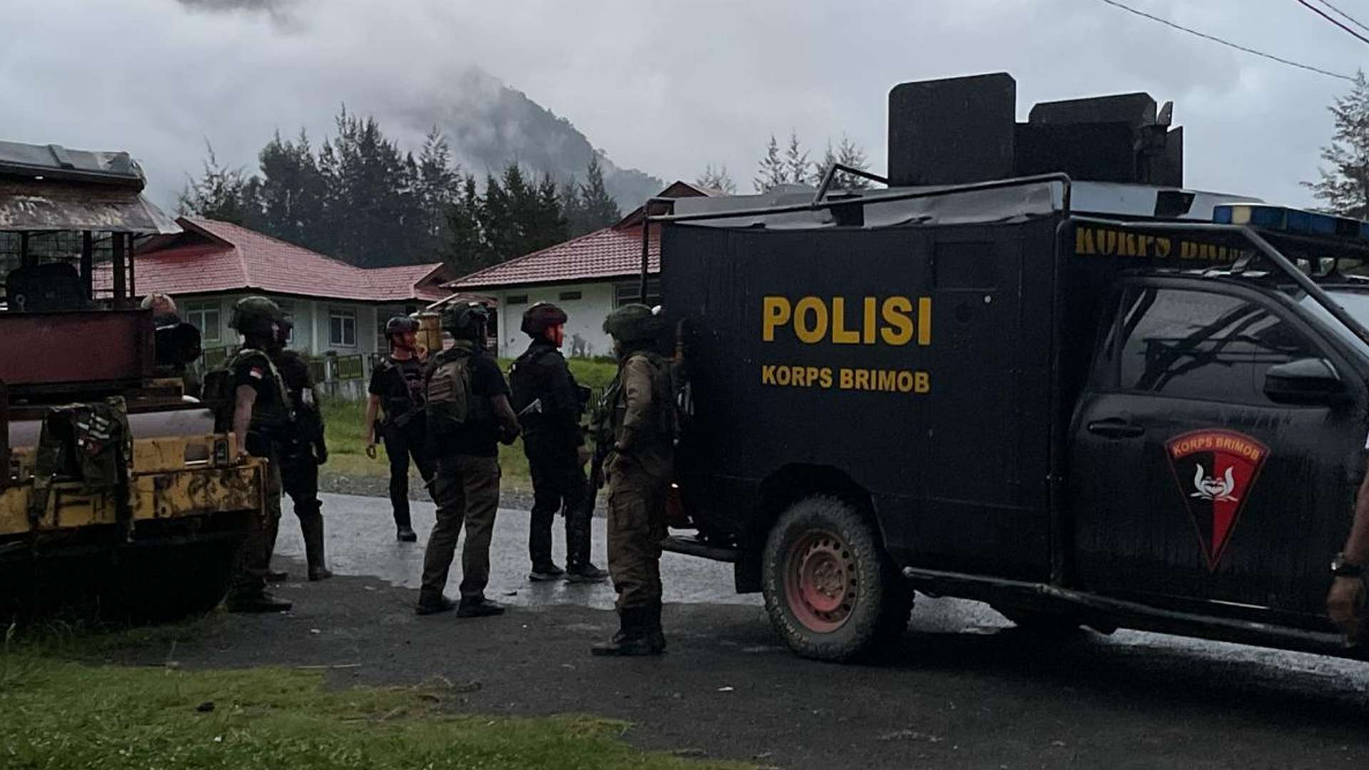 aparat-klaim-kuasai-markas-kkb-numbuk-talenggen
