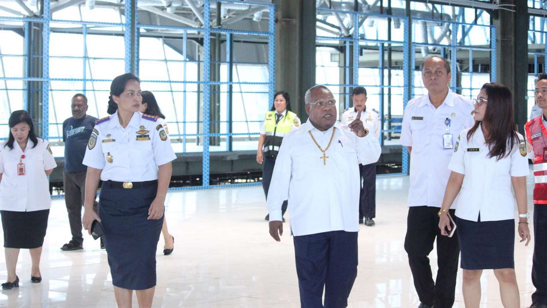 tinjau-pembangunan-kantor-opd-bupati-saya-merasa-puas