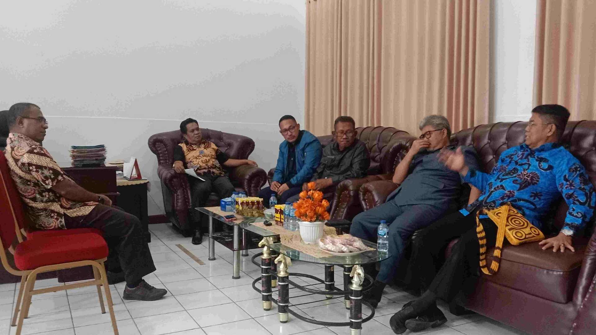 dewan-minta-bkpsdm-selesaikan-pengangkatan-600-honorer