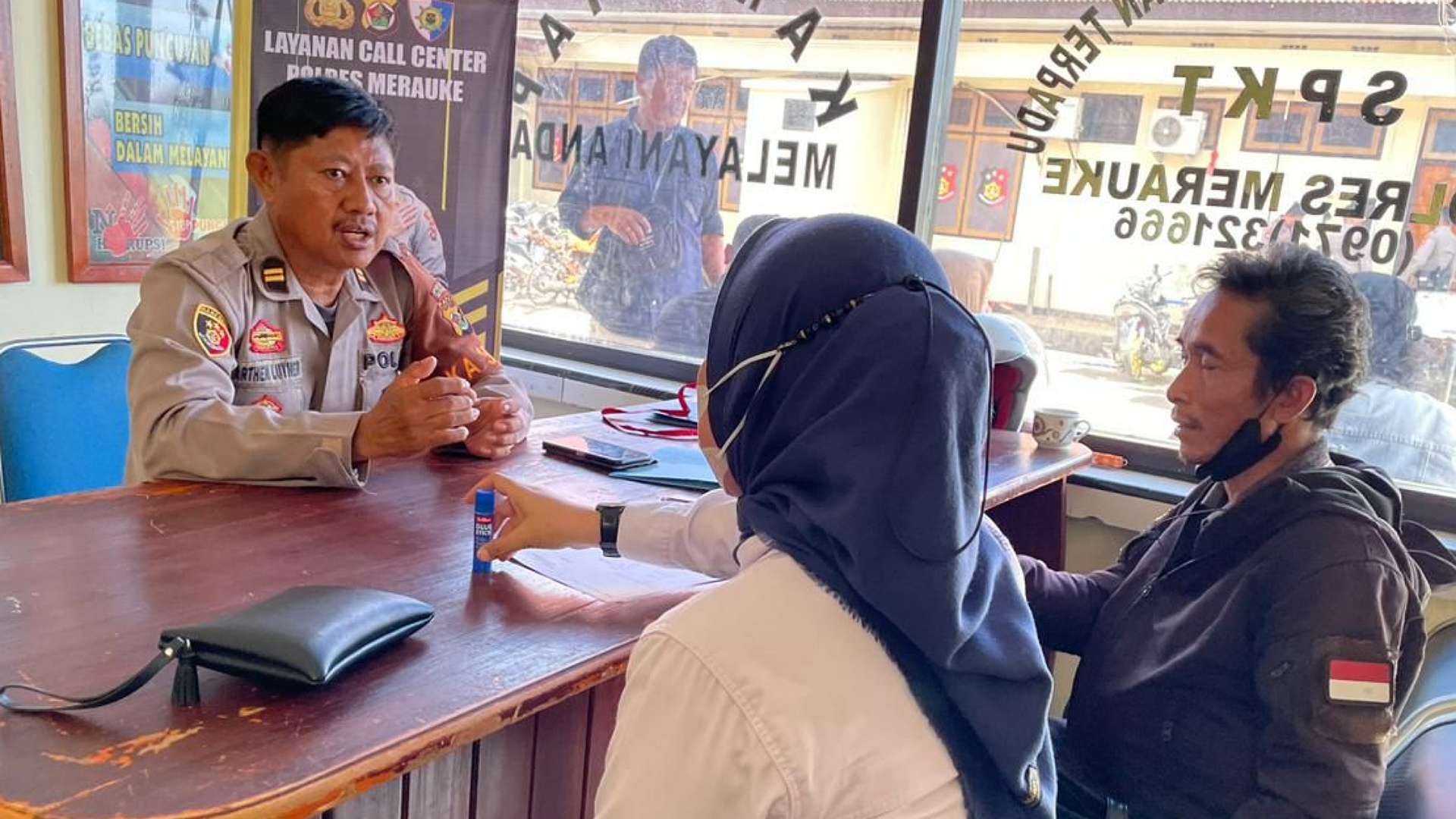 diduga-lakukan-penipuan-andri-polisikan-oknum-anggota-bhayangkari-merauke