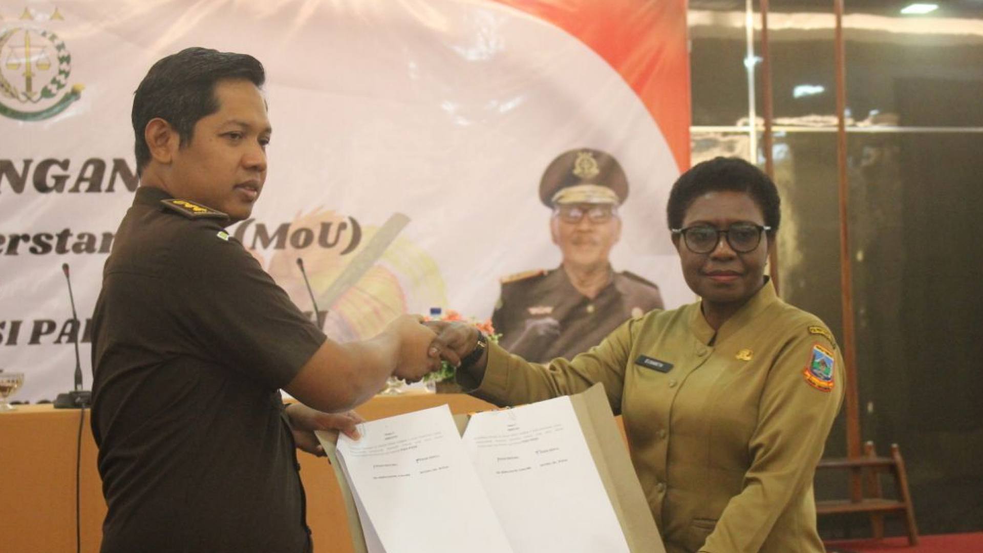 pemprov-papua-tengah-dan-kejati-papua-mou-terkait-keperdataan
