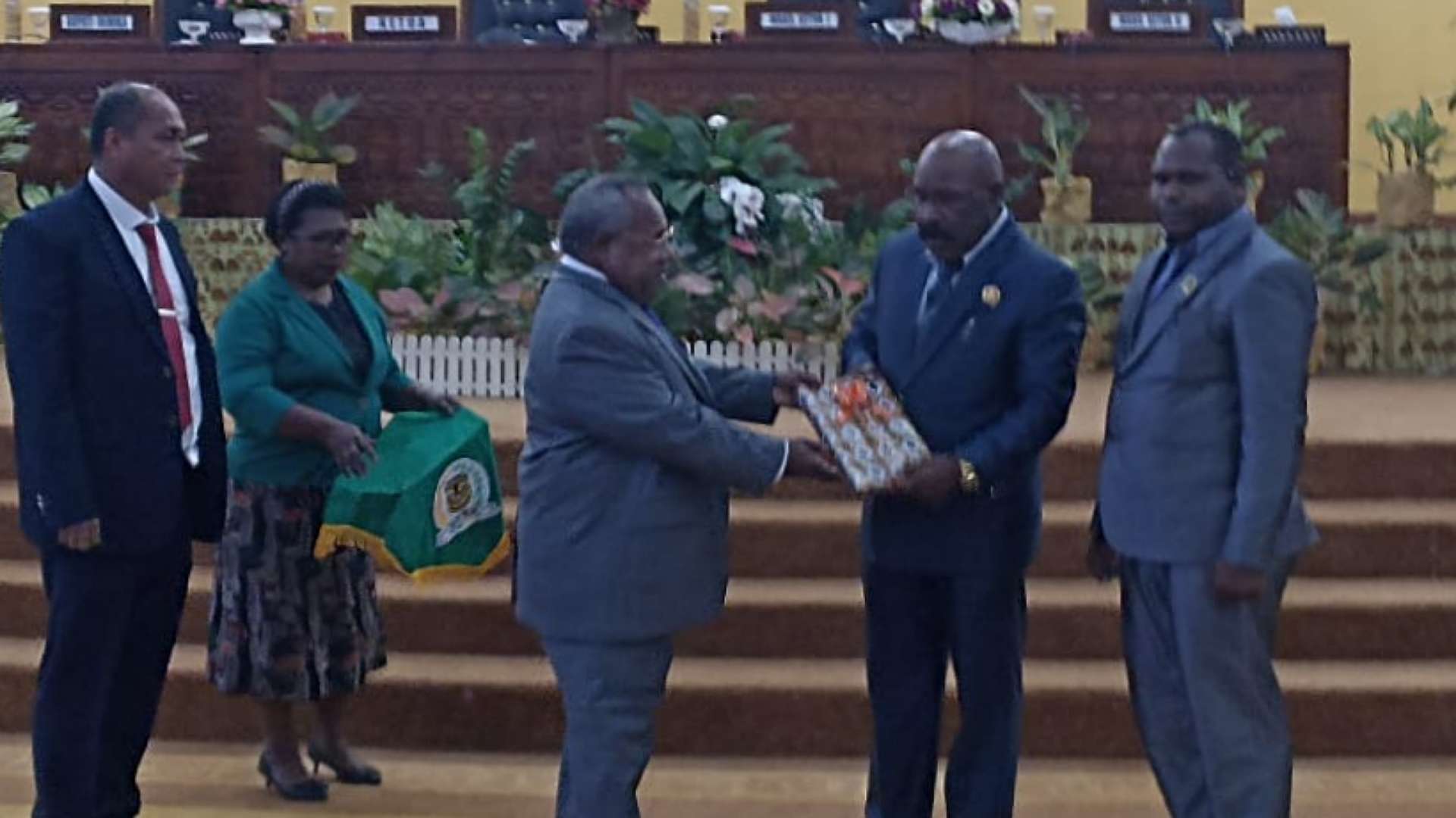 pemkab-mimika-ajukan-apbd-perubahan-rp72-triliun