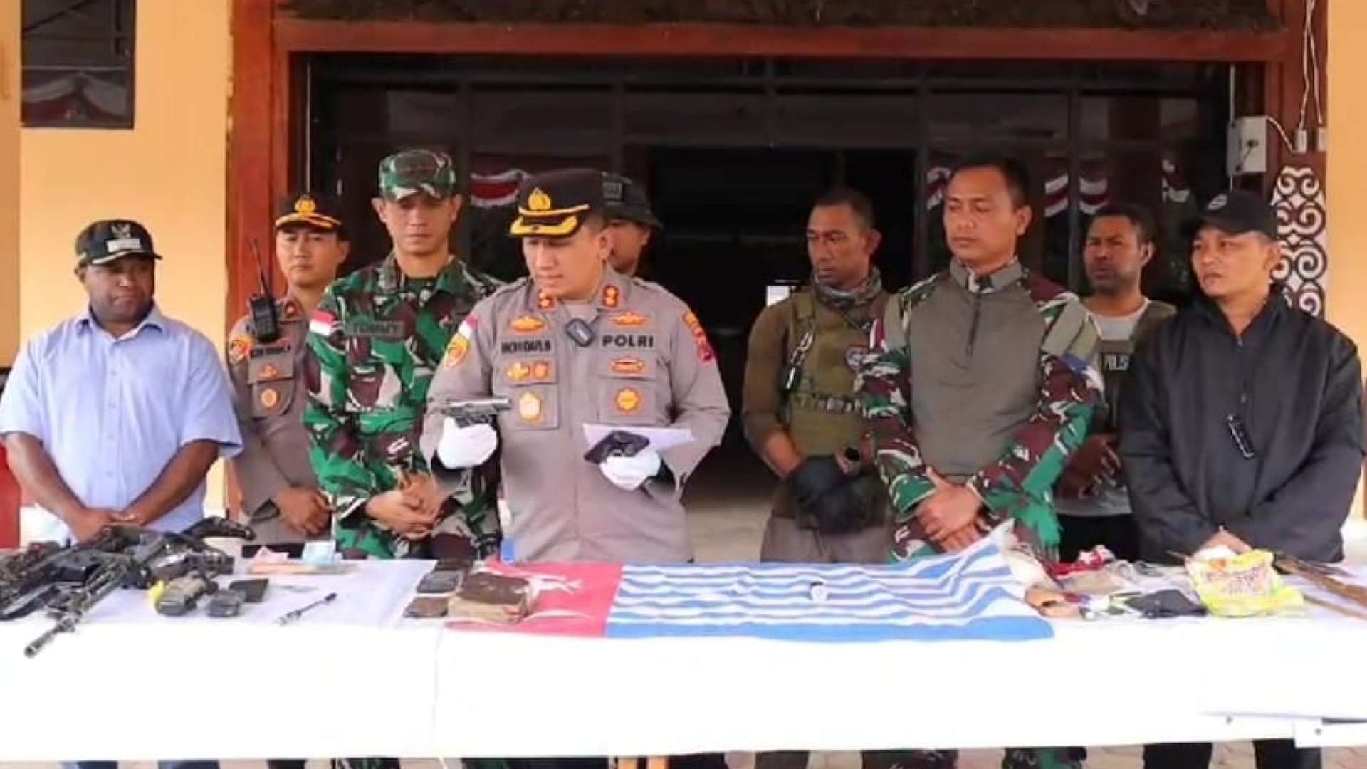 ini-asal-senpi-kkb-kelompok-ananias-ati-mimin-yang-disita-tni-polri