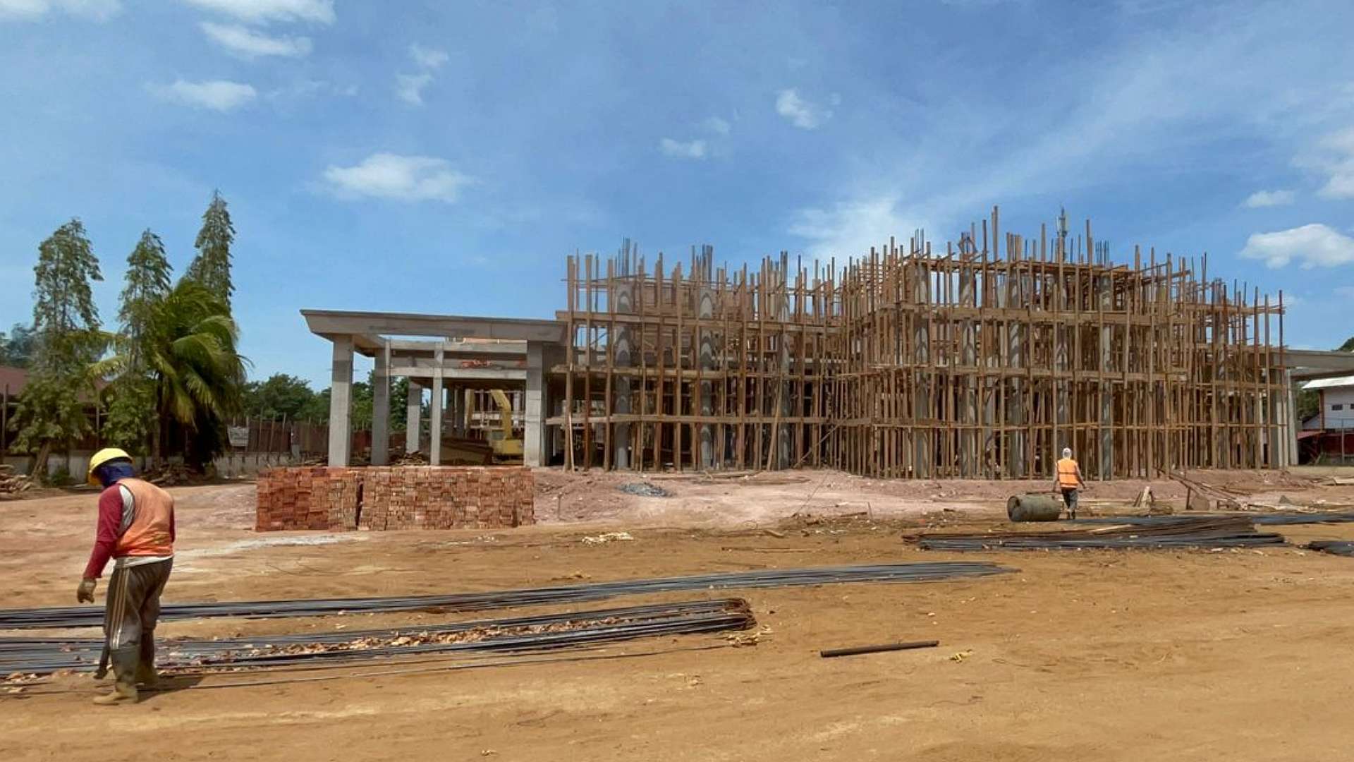 pembangunan-gedung-baru-dprd-merauke-sudah-37-persen