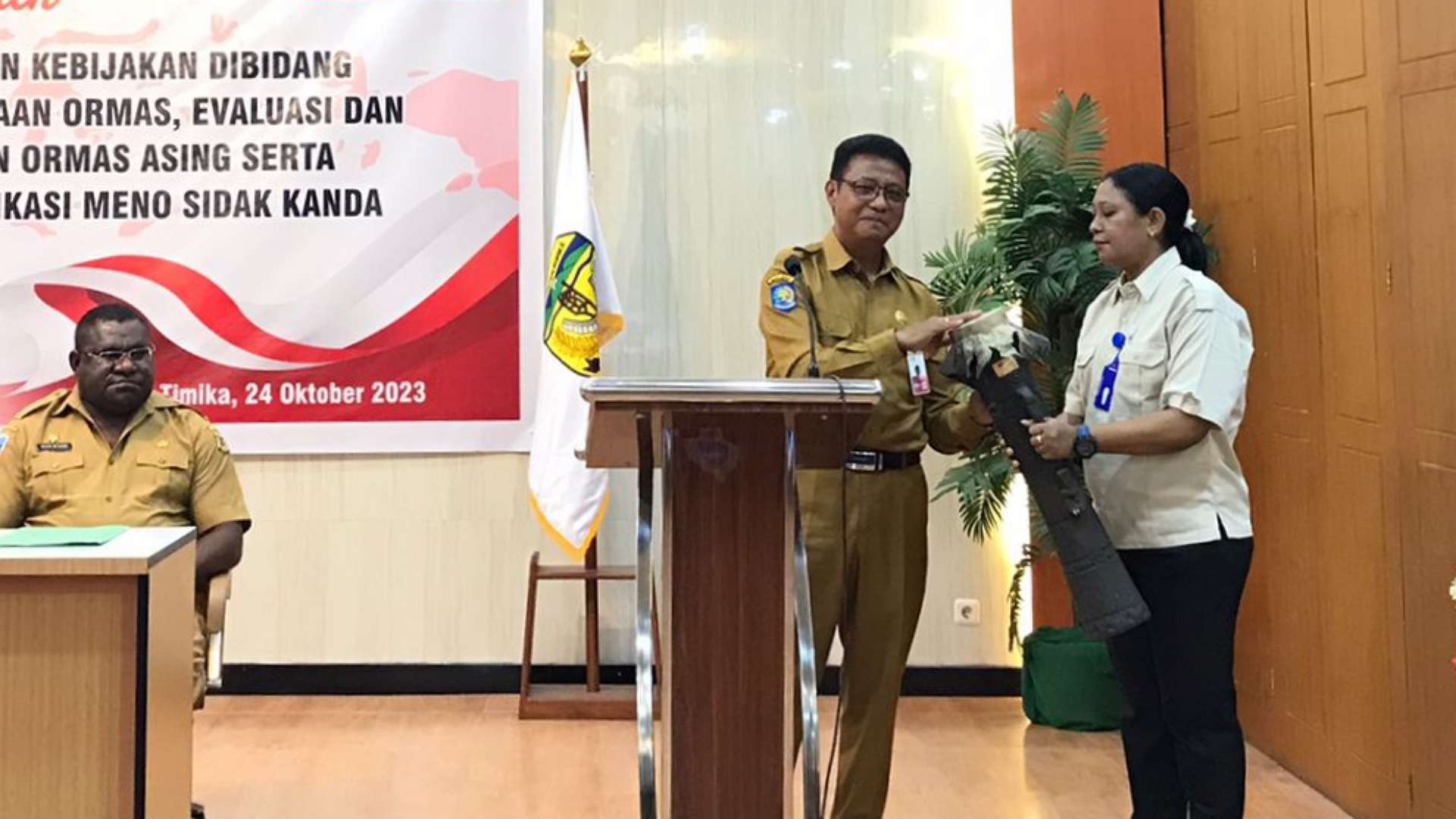 tertibkan-ormas-kesbangpol-sosialisasi-aplikasi-meno-sidak-kanda