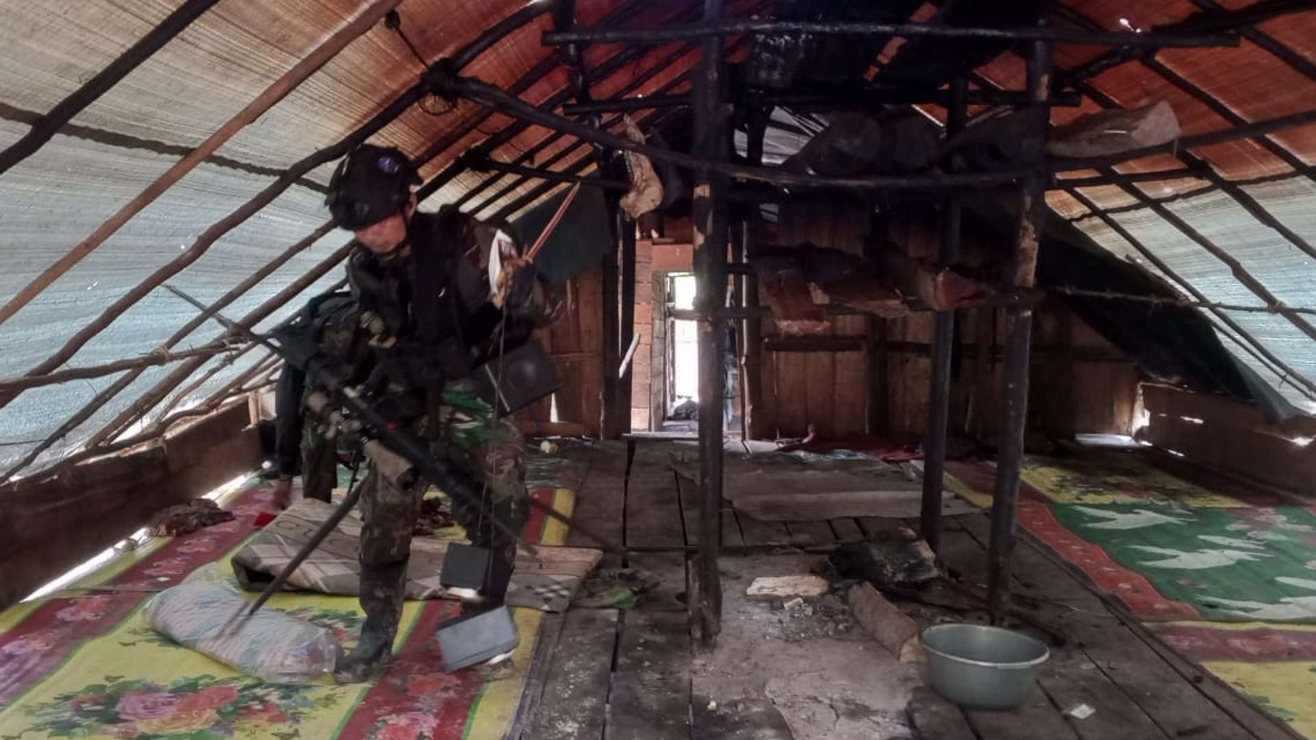 satgas-damai-cartenz-kuasai-dua-markas-kkb-di-yahukimo