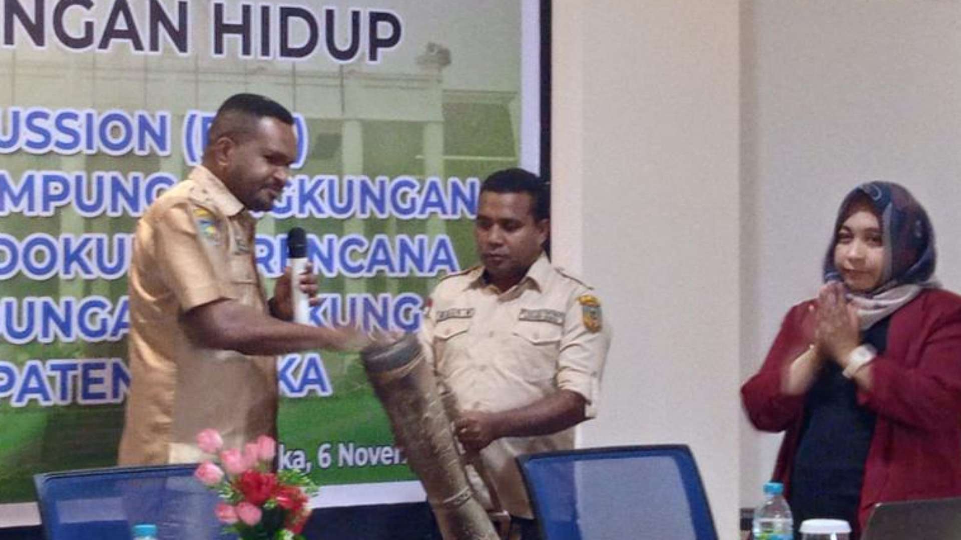 dlh-mimika-fgd-bareng-lintas-sektor-bahas-daya-dukung-lingkungan