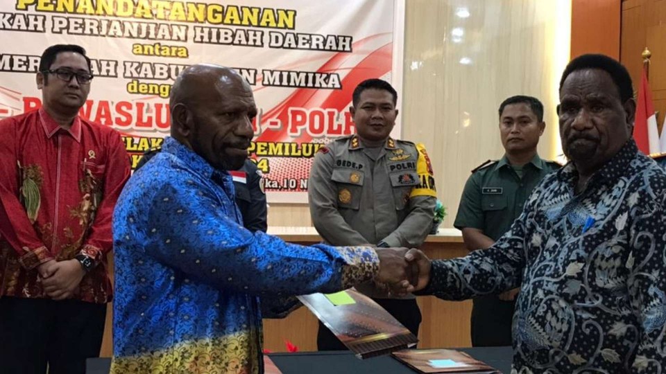 pemkab-mimika-gelontorkan-dana-hibah-rp221-miliar-untuk-pemilu-2024