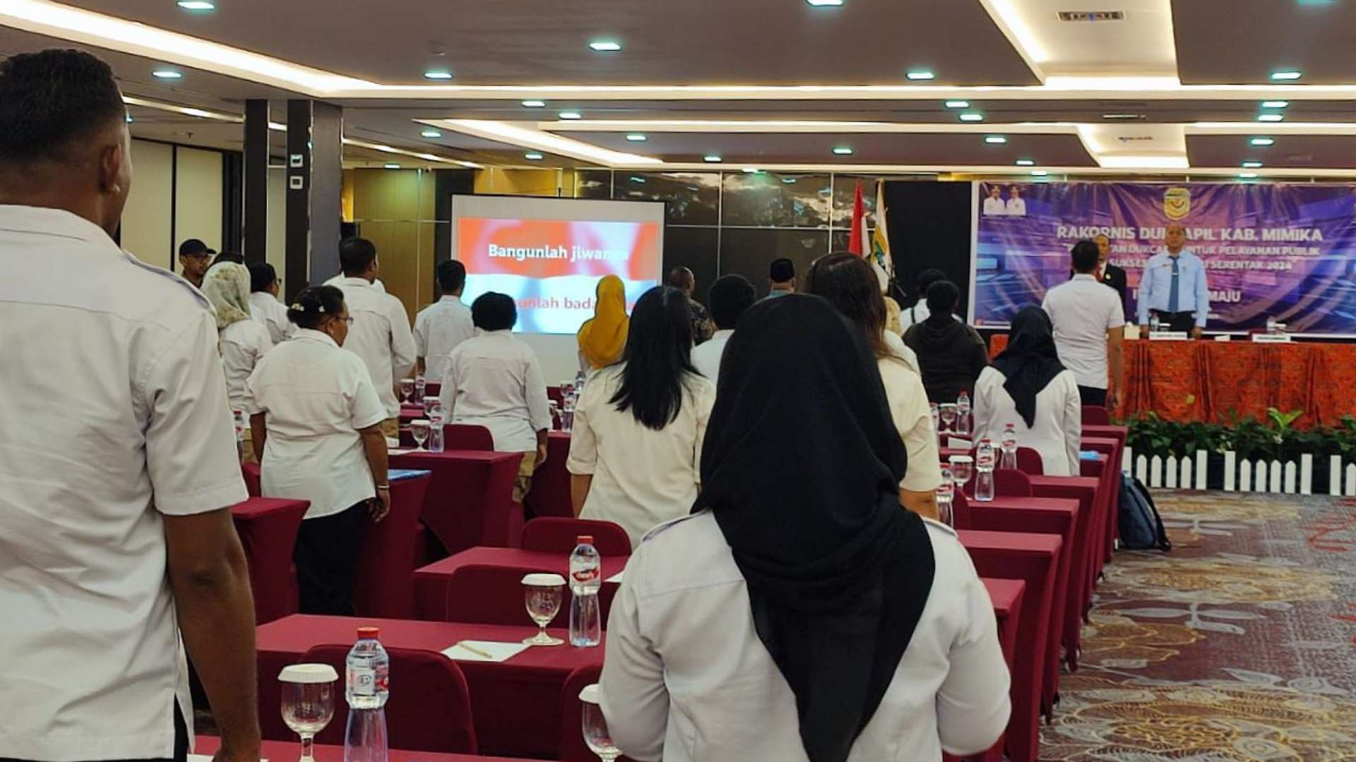 perkuat-layanan-publik-disdukcapil-mimika-rakornis-lintas-opd