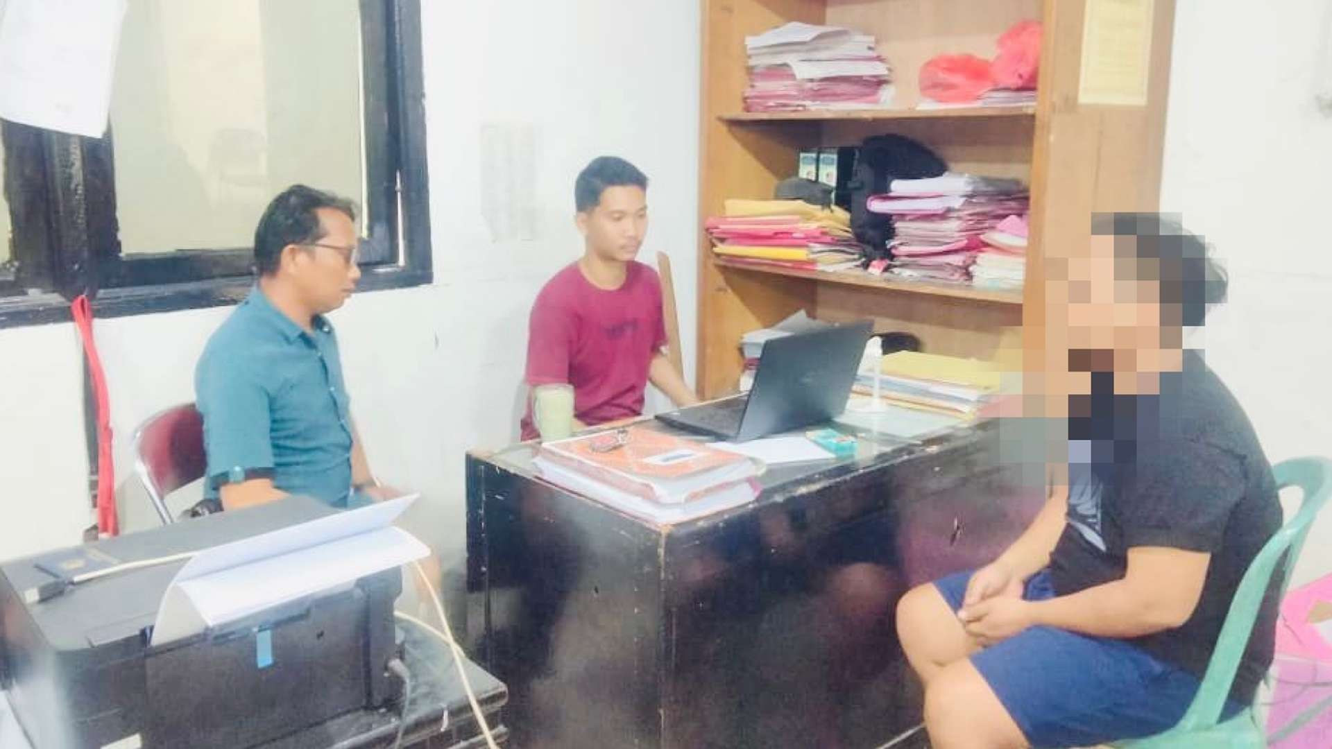 diduga-palsukan-bukti-transfer-as-ditangkap-polisi