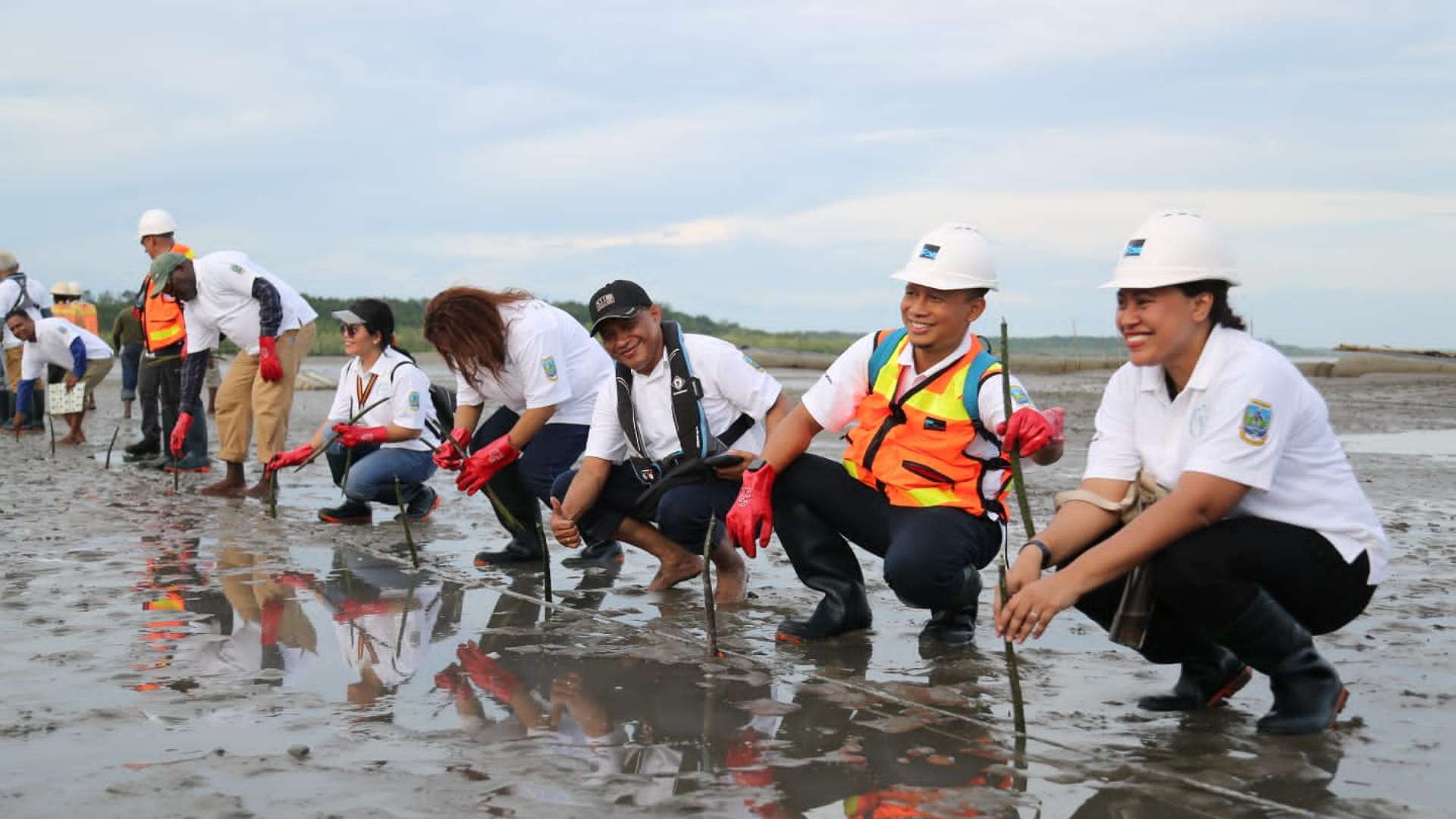 ptfi-kembangkan-estuary-structure-project-tangani-pendangkalan