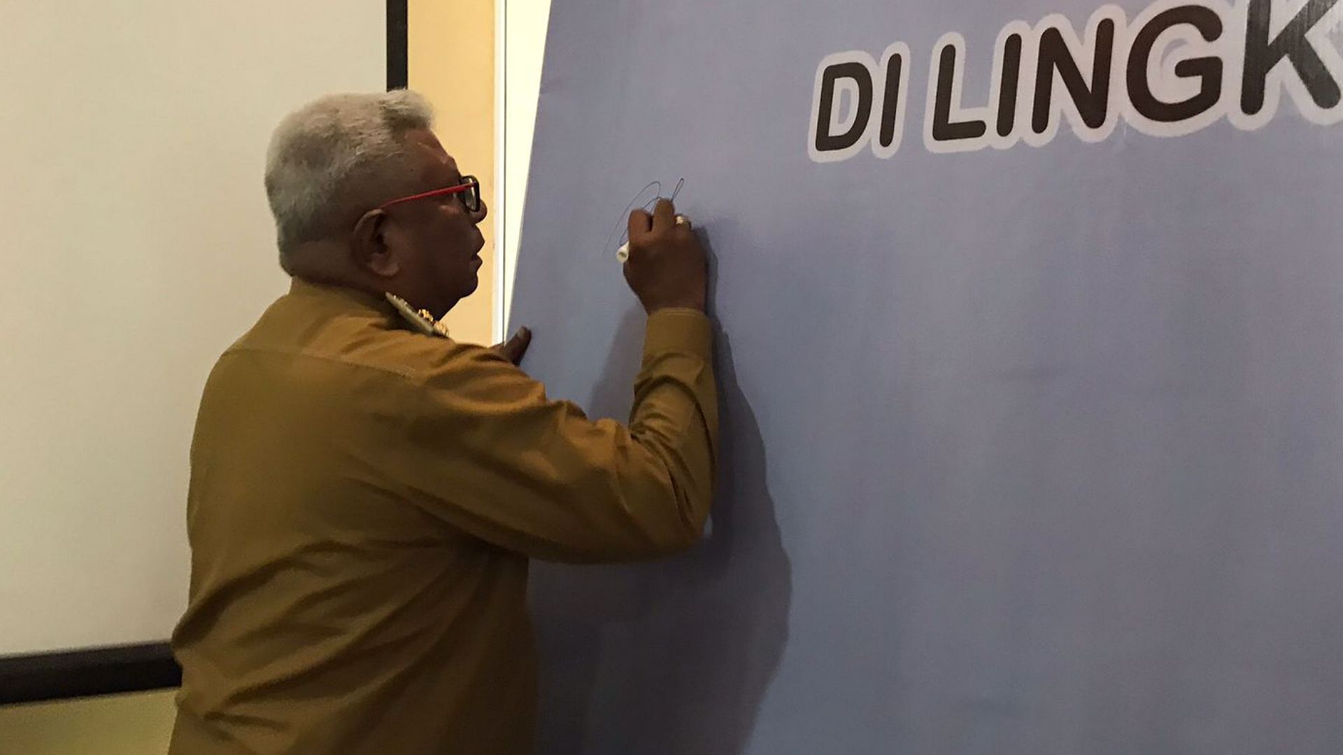 opd-mimika-komitmen-menuju-no-intervention-pengadaan-barang-jasa