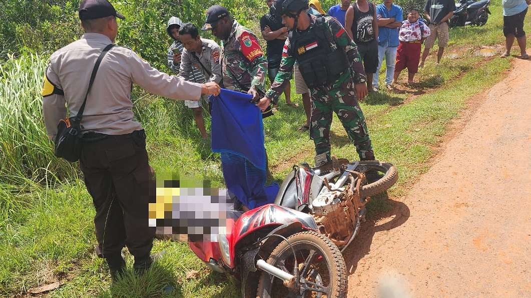kecelakaan-di-distrik-ulilin-pengendara-motor-tewas