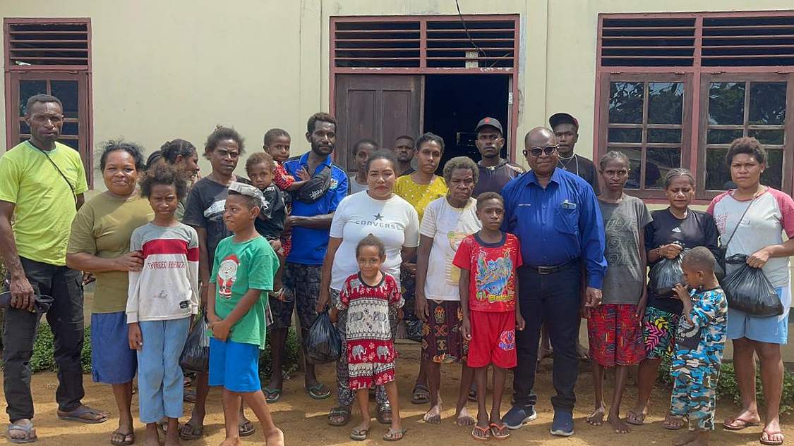 tekan-stunting-bp3okp-papua-selatan-salurkan-ribuan-paket-sembako