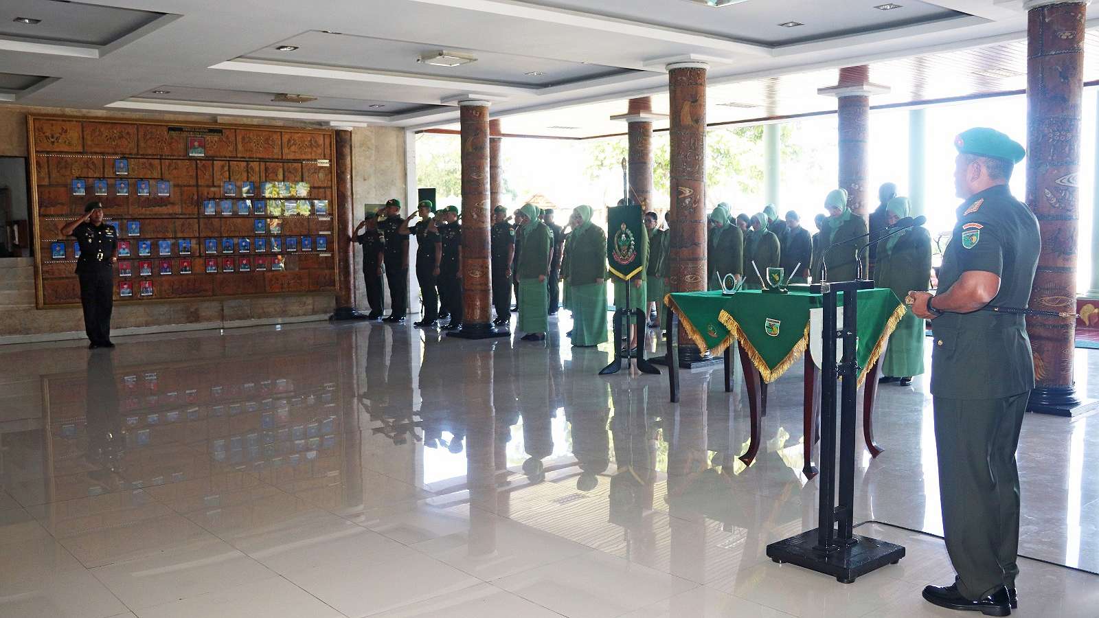 mayjen-tni-izak-pangemanan-resmikan-kodim-1704mappi