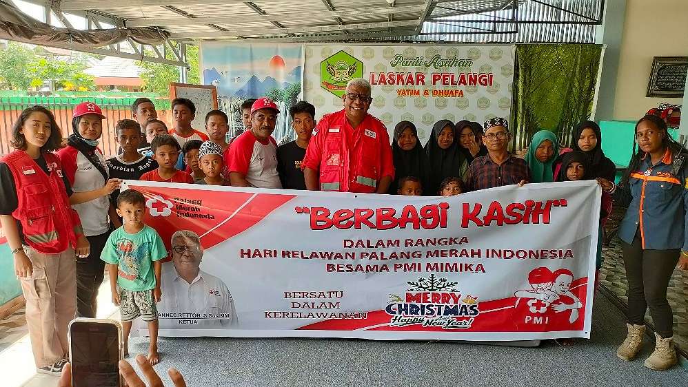 pmi-mimika-berbagi-kasih-di-empat-panti-asuhan