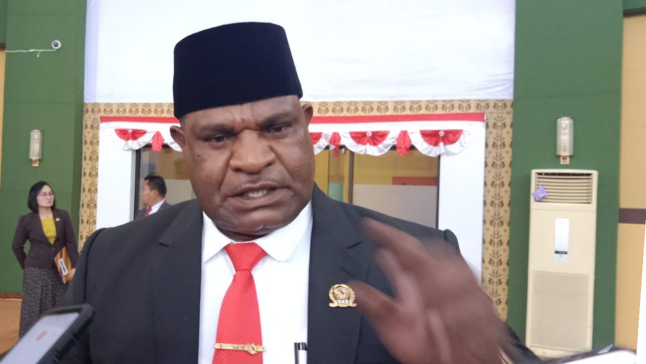 anggota-dprd-imbau-warga-jaga-ketertiban-dalam-masa-duka-wafatnya-lukas-enembe