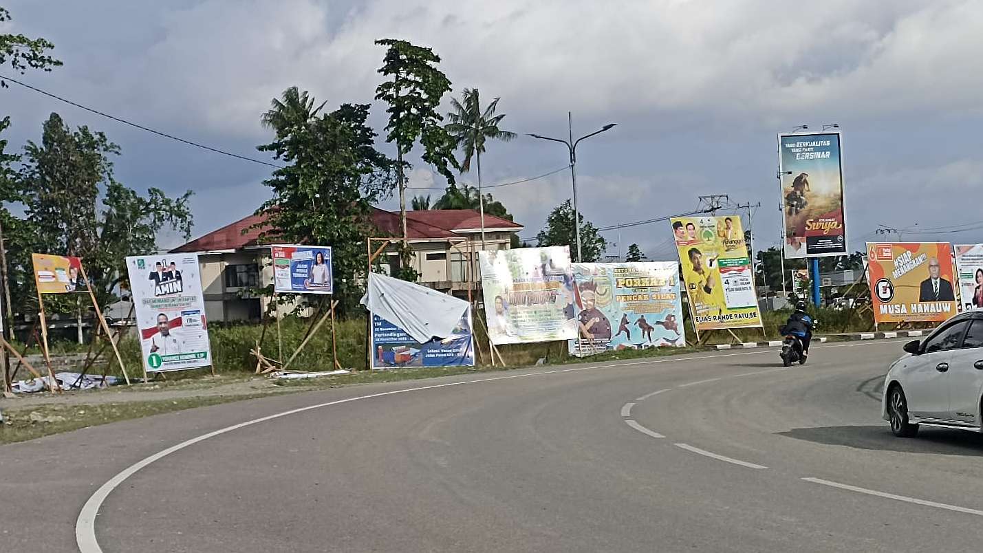 polisi-tangani-kasus-perusakan-baliho-caleg-di-timika
