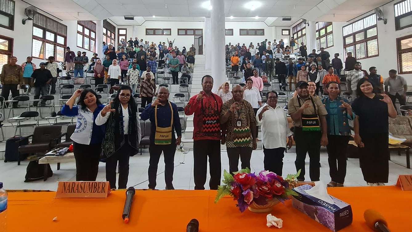 uncen-gandeng-pt-freeport-beri-kuliah-umum